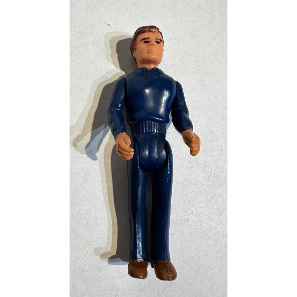 VTG 1985 Fisher Price Adventure People Construx Male Figure Blue Suit 2.75